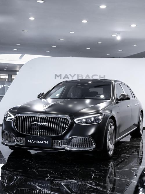 广州246岚图汽车的售后服务让用户无忧出行，迈巴赫未来的豪华车趋势